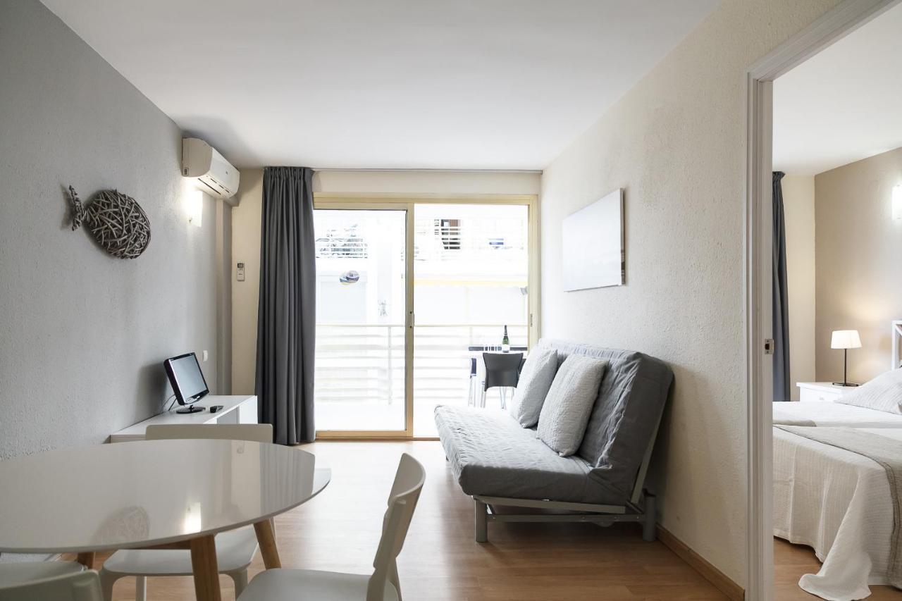 Uhc Novelty Apartments Salou Exterior foto