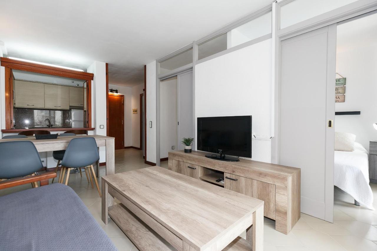 Uhc Novelty Apartments Salou Exterior foto